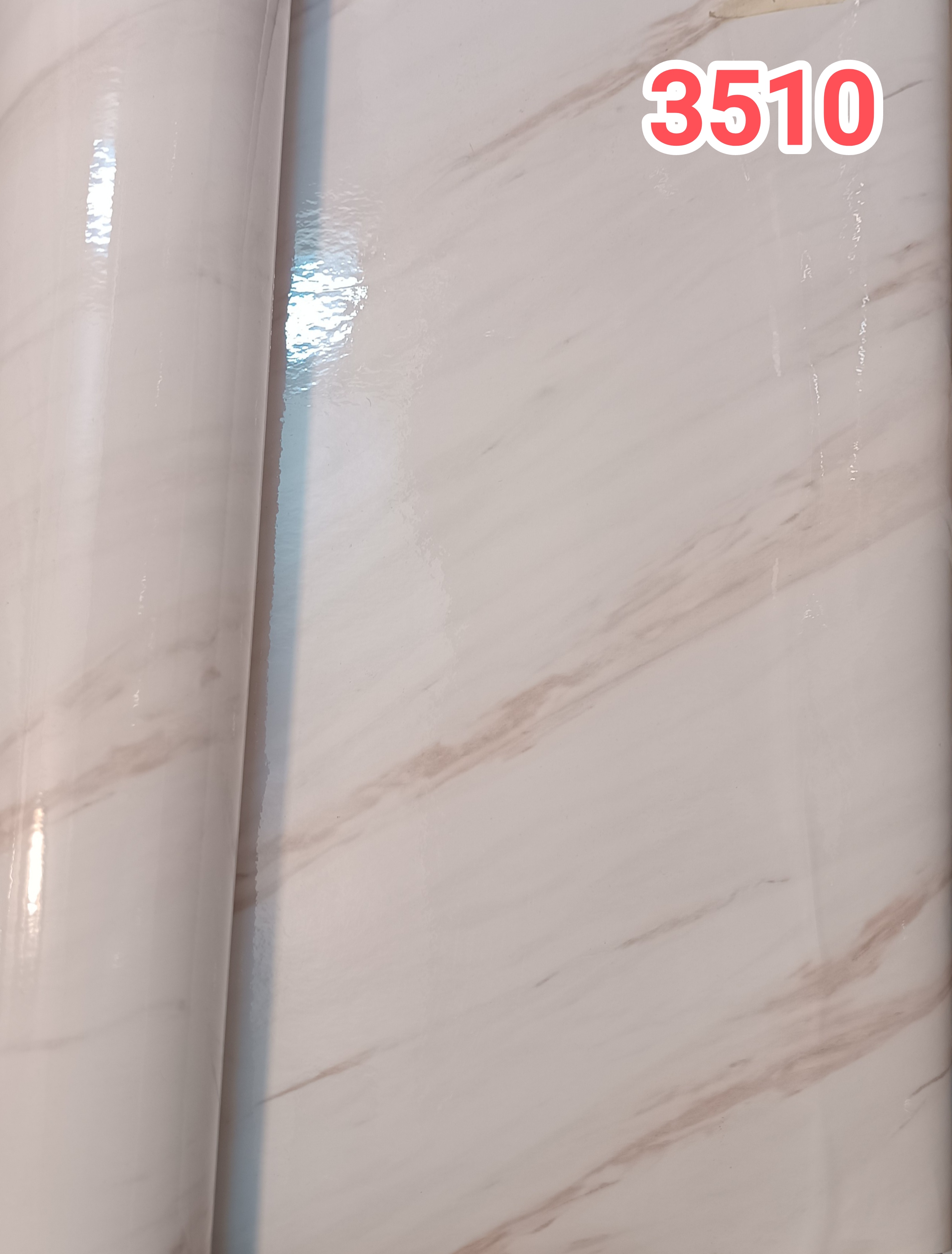 برچسب کابینت طرح سنگ هایگلاس کد 3510سفید با رگه کرم